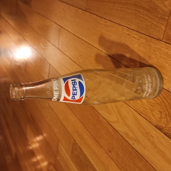 Pepsi Other Vintage Pepsi Bottle 6 Oz 1 Pint Returnable For Deposit